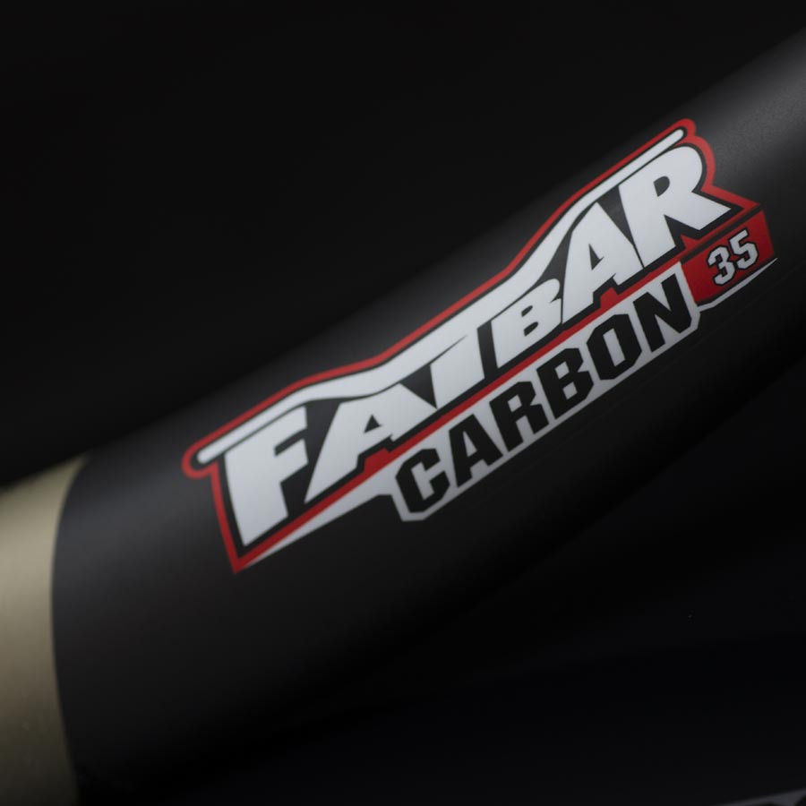 Manillar bicicleta Renthal FATBAR CARBON V2 - 31.8mm - (800x30 MM)  Negro/Dorado